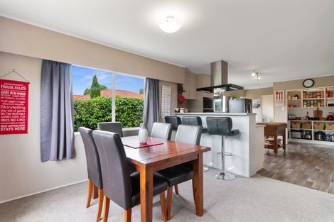 Photo of property in 2 Fencourt Crescent, Katikati, 3129