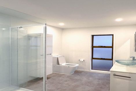 Photo of property in 2/13 Phoenix Place, Papatoetoe, Auckland, 2025