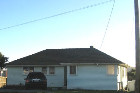 Photo of property in 28 Miranda Street, Cannons Creek, Porirua, 5024