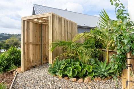 Photo of property in 5 Tunarau Street, Raglan, 3225