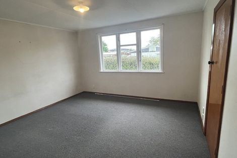 Photo of property in 6 Ayr Place, Hokowhitu, Palmerston North, 4410