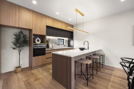 Photo of property in 1/18 Handley Avenue, Narrow Neck, Auckland, 0624