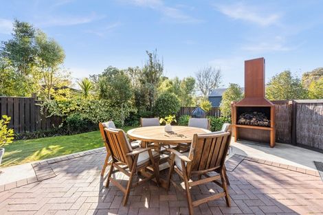 Photo of property in 3a Tauroa Road, Havelock North, 4130