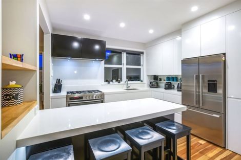 Photo of property in 4 Taupo Crescent, Plimmerton, Porirua, 5026