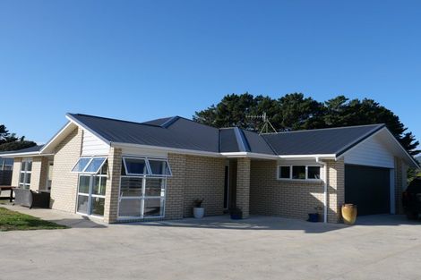 Photo of property in 38 Otaihanga Road, Otaihanga, Paraparaumu, 5036