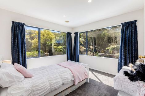 Photo of property in 13 Avonlea Grove, Belmont, Lower Hutt, 5010
