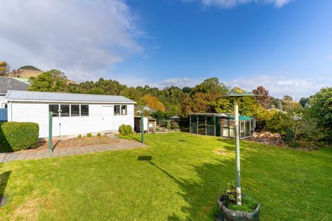 Photo of property in 38 Seaton Road, Portobello, Dunedin, 9014