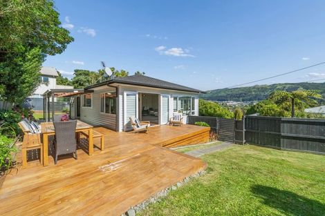 Photo of property in 22a Arawhata Street, Ranui, Porirua, 5024