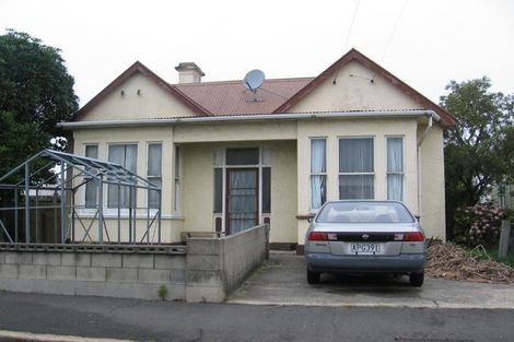 Photo of property in 5 Bathgate Street, South Dunedin, Dunedin, 9012