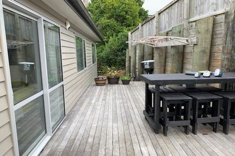 Photo of property in 12a Withers Road, Glen Eden, Auckland, 0602