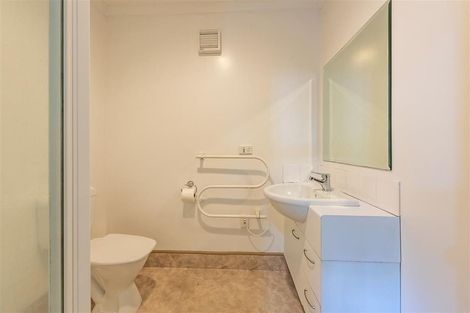 Photo of property in 19 Ballantrae Place, Thorndon, Wellington, 6011