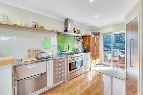 Photo of property in 52b Weldene Avenue, Glenfield, Auckland, 0629