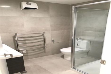 Photo of property in 38 Whimbrel Road, Flat Bush, Auckland, 2019