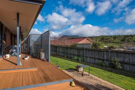 Photo of property in 9 Admiralty Place, Waikawa, Picton, 7220