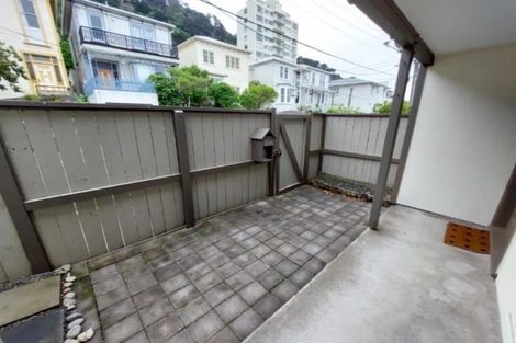 Photo of property in 2/2 Goring Street, Thorndon, Wellington, 6011