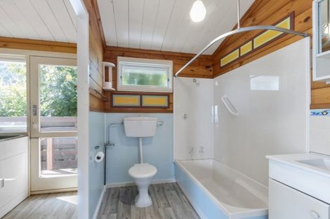 Photo of property in 16-18 Konini Street, Eastbourne, Lower Hutt, 5013