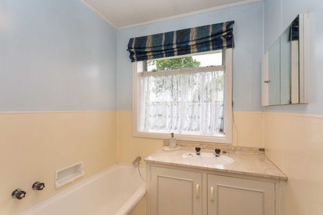 Photo of property in 82 Neville Street, Spreydon, Christchurch, 8024