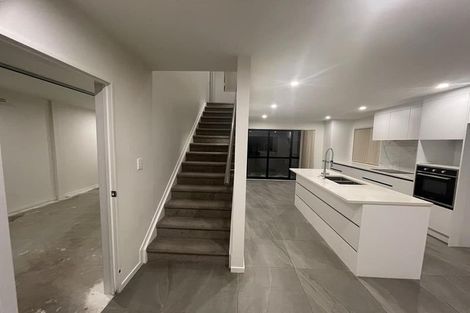 Photo of property in 74c Miller Road, Mangere Bridge, Auckland, 2022