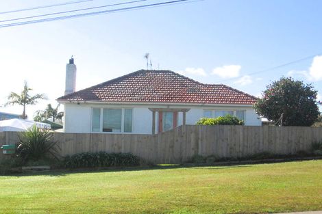 Photo of property in 33 Pah Road, Onerahi, Whangarei, 0110