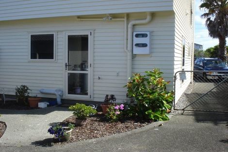 Photo of property in 1409 Whangaparaoa Road, Army Bay, Whangaparaoa, 0930