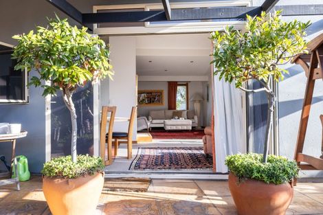 Photo of property in 207 Avenue Road, Greenmeadows, Napier, 4112