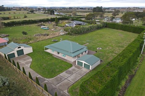 Photo of property in 8 Brandon Hall Road, Bulls, 4894