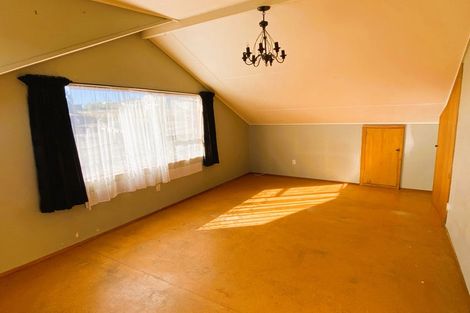 Photo of property in 2 Kamahi Street, Kaka Point, Balclutha, 9271