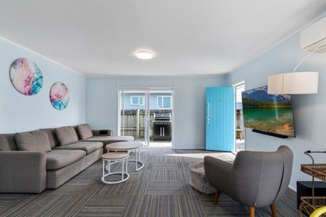 Photo of property in 7b Taylor Road, Papamoa Beach, Papamoa, 3118