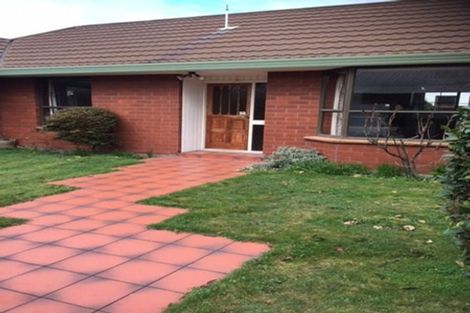 Photo of property in 31 Sayers Crescent, Ilam, Christchurch, 8041