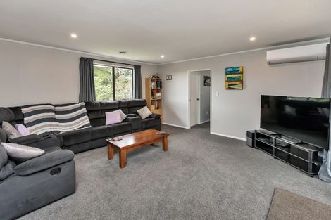 Photo of property in 3 Redwood Rise, Horahora, Whangarei, 0110