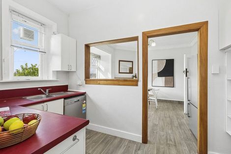 Photo of property in 21 Crawford Road, Kilbirnie, Wellington, 6022