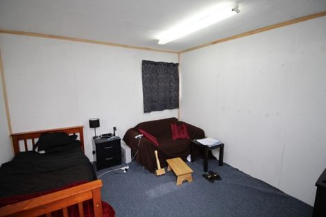 Photo of property in 1 Wilson Street, Bulls, 4818