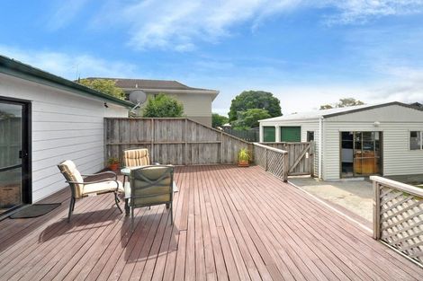 Photo of property in 4 Southview Place, Wattle Downs, Auckland, 2102