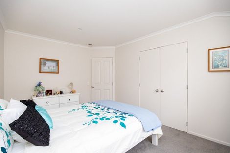 Photo of property in 10 Harris Place, Ngatea, 3503