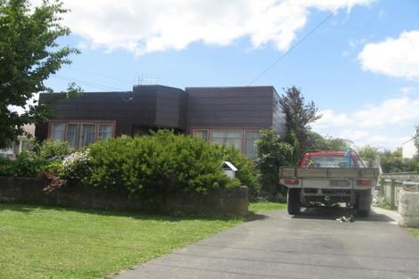 Photo of property in 28 Field Street, Aramoho, Whanganui, 4500