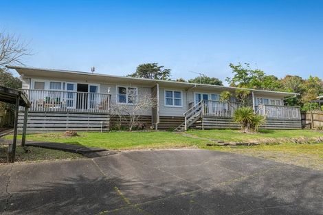 Photo of property in 2 Kaipara Crescent, Helensville, 0800