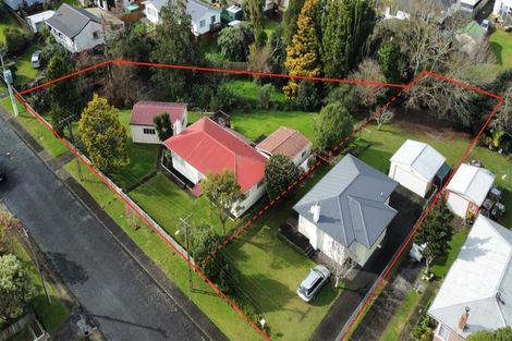 Photo of property in 14 Eden Street, Mangere East, Auckland, 2024