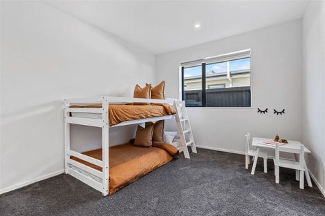 Photo of property in 17 Helen Place, Halswell, Christchurch, 8025