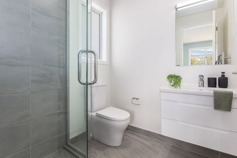 Photo of property in 47a Banks Boulevard, Whitby, Porirua, 5024