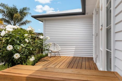 Photo of property in 6a Clare Street, Cambridge, 3434