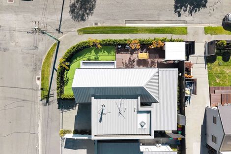 Photo of property in 1 Gilbert Place, Sydenham, Christchurch, 8023