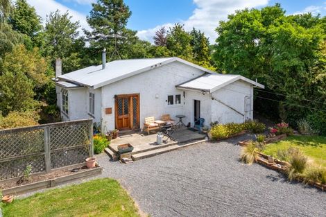 Photo of property in 16 Moore Street, Milton, 9220