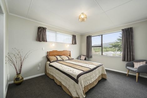 Photo of property in 21a Huanui Street, Ranui, Porirua, 5024