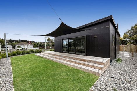 Photo of property in 2 Kearneys Road, Linwood, Christchurch, 8062