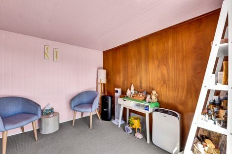 Photo of property in 1233 Egmont Road, Egmont Village, New Plymouth, 4372