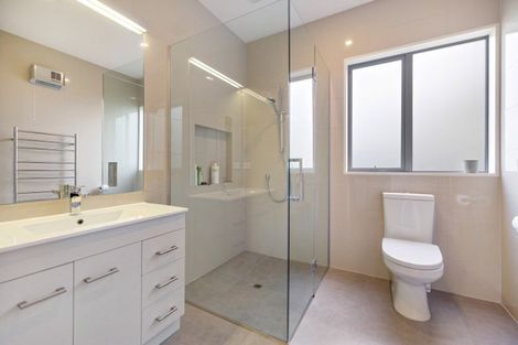 Photo of property in 51 Mathias Terrace, Arthurs Point, Queenstown, 9371