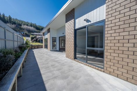 Photo of property in 53 Shields Street, Clyde, 9330