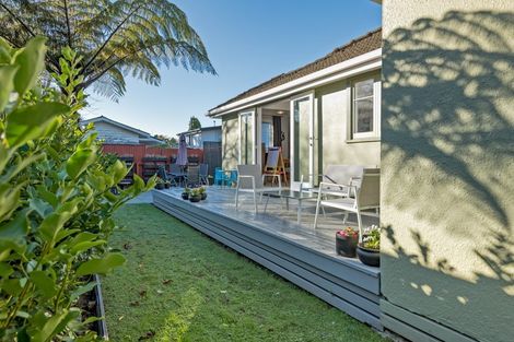 Photo of property in 103a Pahiatua Street, Hokowhitu, Palmerston North, 4410