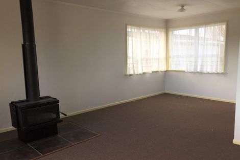 Photo of property in 21 Doctors Hill Road, Maungaturoto, 0520