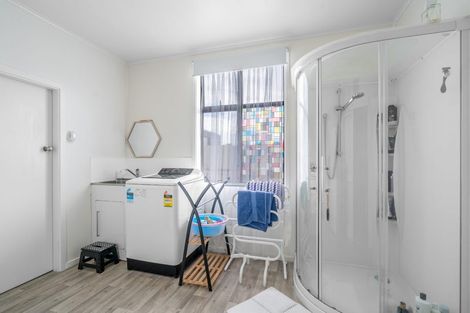 Photo of property in 159 Princes Street, Strathern, Invercargill, 9812